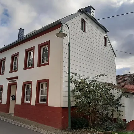 Holiday home Beautiful With Terrace Nattenheim